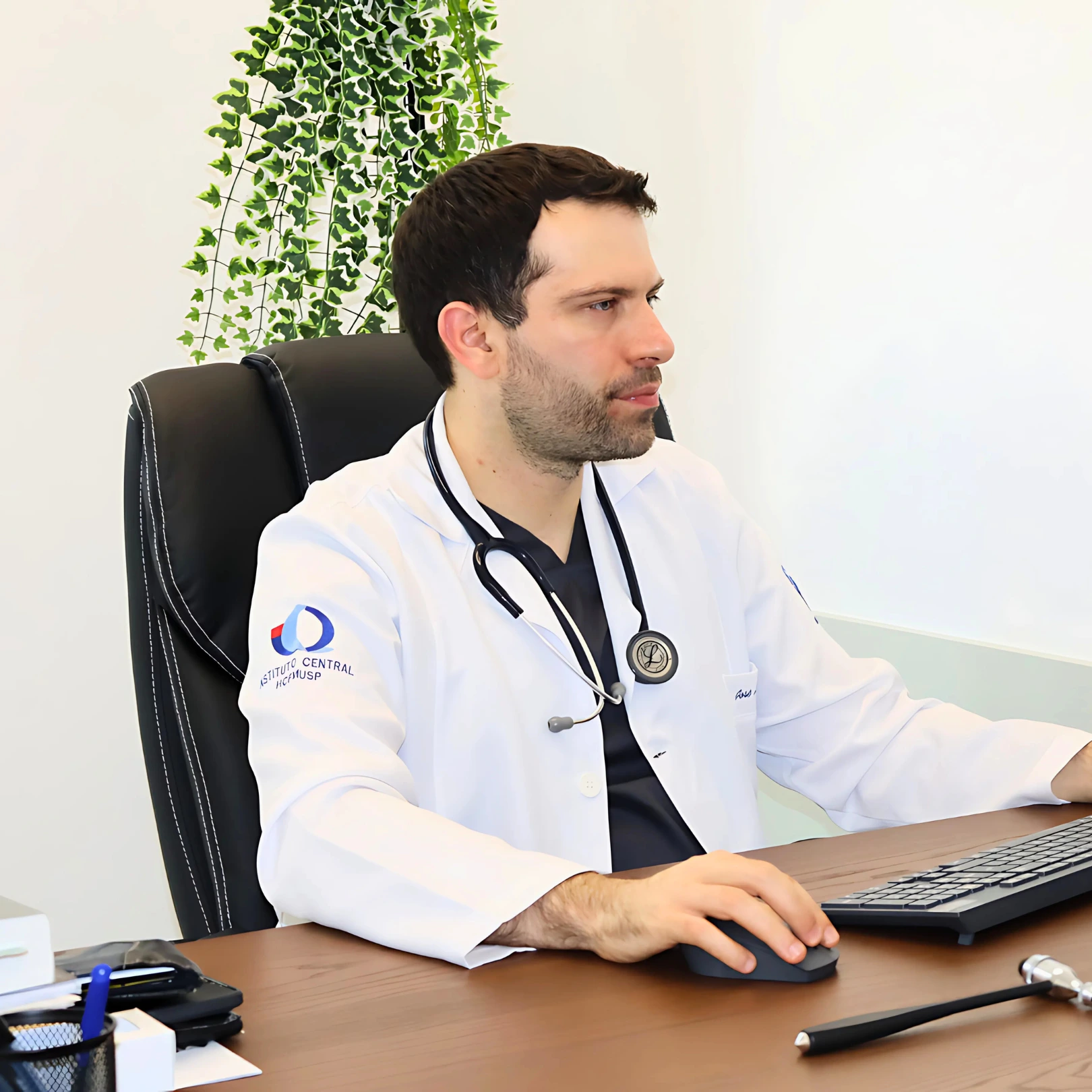 Momento de consulta na NeuroPsyque